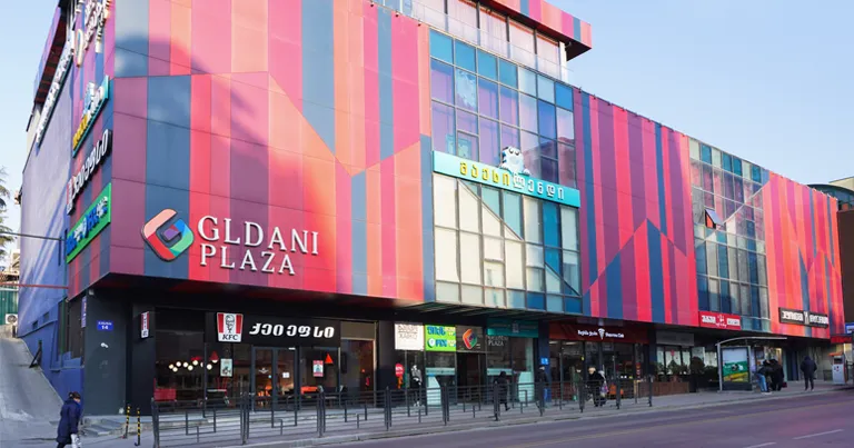 kfc-s-me-20-e-restorani-gldani-plazashi-gaikhsna